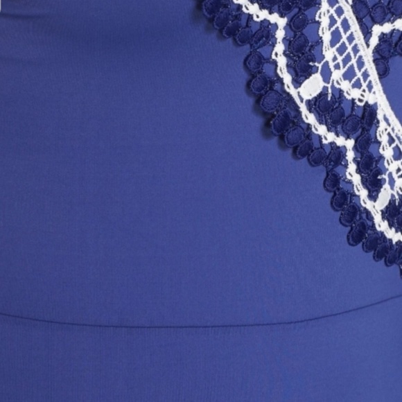 NWOT BECCA Delilah One-Piece Swimsuit - Picture 7 of 10